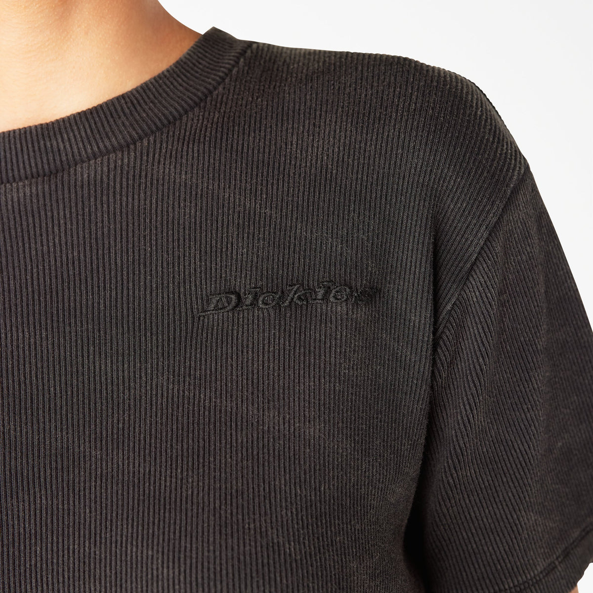 Women's Plentywood Cropped T-Shirt - Dickies Classic